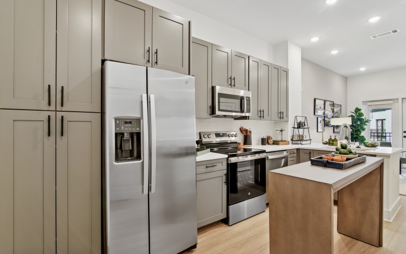 Renovated luxury apartment kitchen in North Atlanta at The Hawkins	