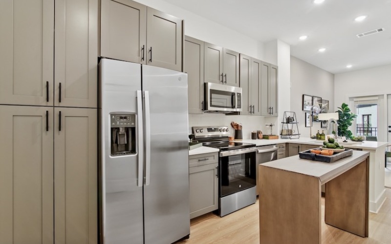 Renovated luxury apartment kitchen in North Atlanta at The Hawkins	